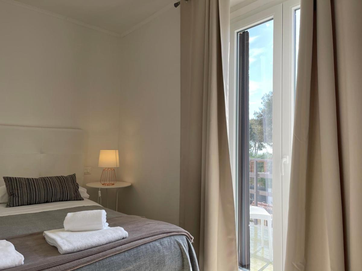 Charme Rooms 타란토 외부 사진