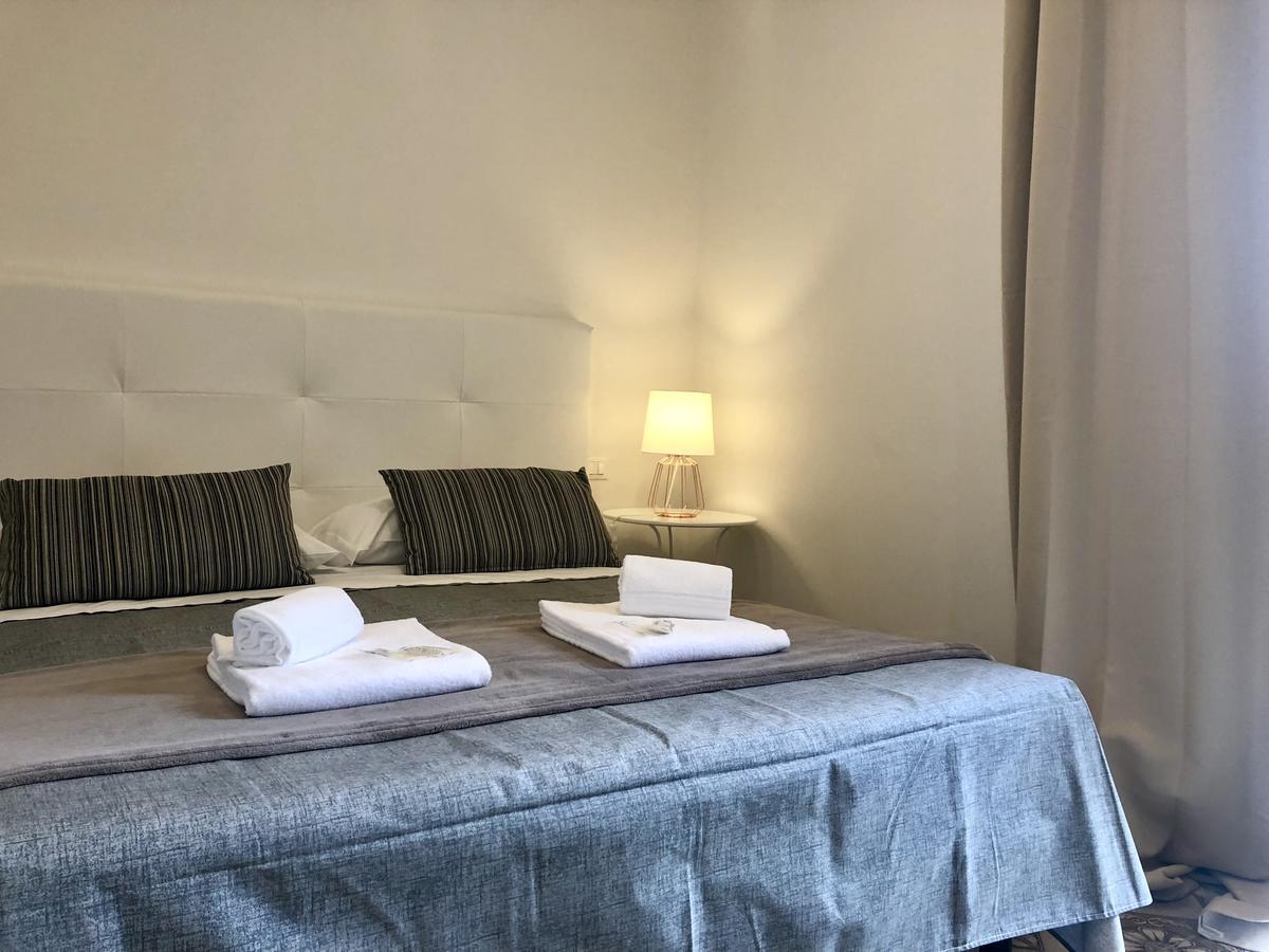 Charme Rooms 타란토 외부 사진