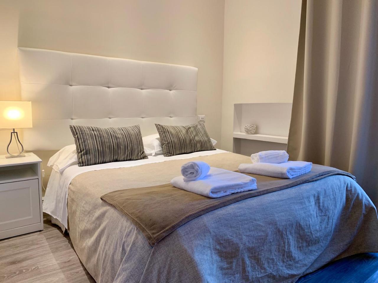 Charme Rooms 타란토 외부 사진