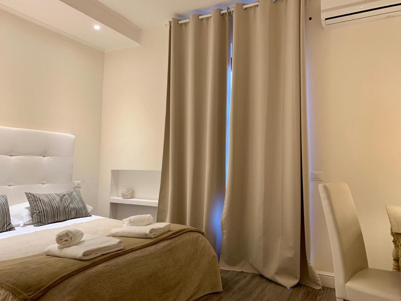 Charme Rooms 타란토 외부 사진
